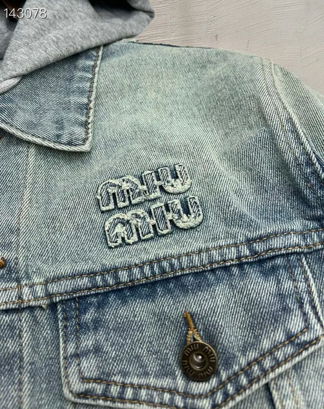 MiuMiu S-L 26yr01 (3)